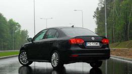 Volkswagen Jetta Hybrid - ekologicznie i ... szybko ?