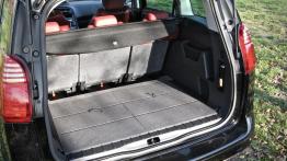 Peugeot 5008 pierwszej generacji – ciekawa propozycja dla rodziny