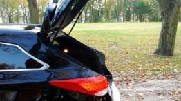 Va banque - Hyundai i40