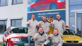 Pierwszy etap szkolenia instruktorów Szkoły Auto w Fahrsicherheitszentrum ADAC.