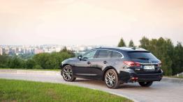 Mazda 6 Wagon 2.2 Skyactiv-D - duchowe technologie