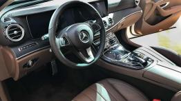Mercedes Benz – podsumowanie sprzedaży w 2016 roku