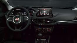 Powiększona rodzina Fiata Tipo – do sedana dołącza hatchback i kombi