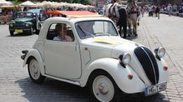 &quot;Myszy&quot; na krakowskim Rynku, czyli Topolino Autoclub Italia w Polsce - Fiat 500