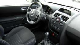 Renault Megane II - przybysz z kosmosu