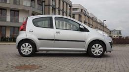 Peugeot 107 - wiecznie młody pogromca miasta