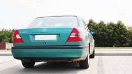 Mercedes C180 (W202) - nadal warty uwagi?