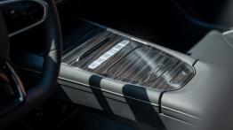 Omoda 5 Hybrid Premium to wersja, której od początku brakowało. Wreszcie mogę ją (warunkowo) polecić