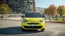 Fiat 600 Sport z fabryki w Tychach wjeżdża do salonów. Znamy polskie ceny