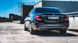 Mercedes Klasa E W213 Limuzyna 1.6 180 156KM 115kW 2016-2019