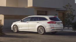 Ford Mondeo/Mondeo kombi Hybrid (2019) - lewy bok