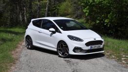 Ford Fiesta ST - galeria redakcyjna - widok z przodu