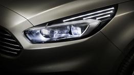 Ford S-Max II (2015) - lewy przedni reflektor - włączony