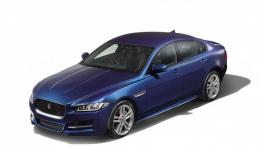 Jaguar XE 2.0d R-Sport (2015) - lewy bok