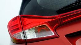 Honda Civic IX Tourer 1.6 i-DTEC - galeria redakcyjna - lewy tylny reflektor - wyłączony