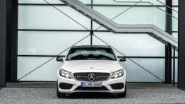 Mercedes klasy C 450 AMG 4MATIC sedan (2016) - widok z przodu