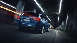 Subaru Levorg (2015) - wersja europejska - widok z tyłu