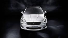 DS 5 Facelifting (2015) - przód - reflektory wyłączone