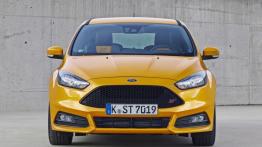 Ford Focus III ST Hatchback Facelifting 2.0 (2015) - widok z przodu