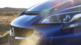 Opel Corsa E OPC (2015) - przód - inne ujęcie