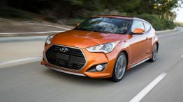 Hyundai Veloster Turbo 2016 - widok z przodu
