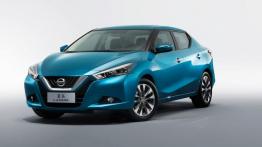 Nissan Lannia (2015) - widok z przodu