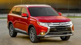Mitsubishi Outlander III Facelifting (2016) - wersja amerykańska - widok z przodu