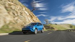 Toyota RAV4 IV Facelifting Hybrid (2016) - widok z przodu
