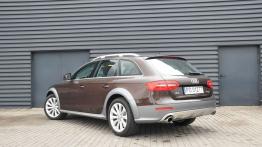 Audi A4 B8 Allroad quattro Facelifting 2.0 TDI clean diesel 190KM 140kW 2014-2015