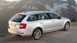 Skoda Octavia III Kombi 4x4 TSI (2013) - prawy bok