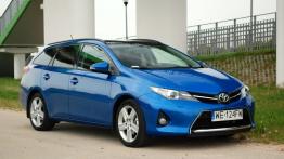 Toyota Auris II Touring Sports