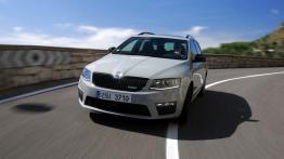 Skoda Octavia III RS Kombi 2.0 TDI (2013) - widok z przodu