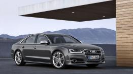 Audi S8 Facelifting (2014) - widok z przodu