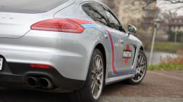 Porsche Panamera Facelifting 3.0 420KM - galeria redakcyjna - prawy tylny reflektor - wyłączony