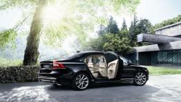 Volvo S80L Facelifting (2014) - prawy bok - drzwi otwarte