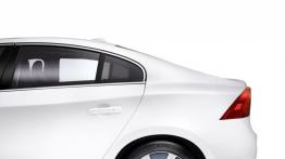 Volvo S60L Petrol Plug-in Hybrid Concept (2014) - lewe tylne nadkole