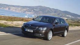Skoda Superb II Sedan Facelifting