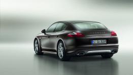 Porsche Panamera Platinum Edition - widok z tyłu