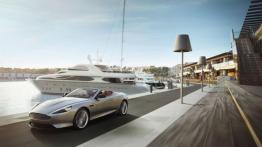 Aston Martin DB9 Volante 5.9 i V12 48V 450KM 331kW 2003-2017