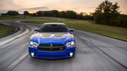 Dodge Charger Daytona - widok z przodu