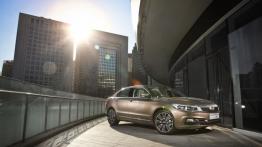 Qoros 3 Sedan (2013) - prawy bok