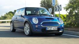 Mini Cooper S 2005 - widok z przodu