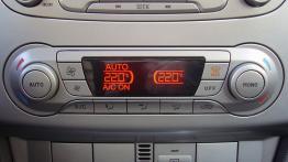 Ford Focus 2008 - panel sterowania wentylacją i nawiewem