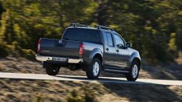 Nissan Navara III Pick Up 2.5TDi 171KM 126kW 2009-2010