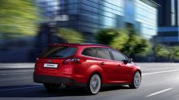 Ford Focus Kombi 2010 - widok z tyłu