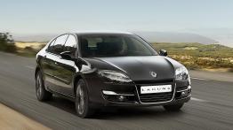 Renault Laguna po liftingu - widok z przodu