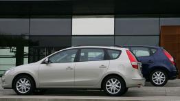 Hyundai i30 I CW Facelifting 1.6 DOHC CVVT 126KM 93kW 2010-2012
