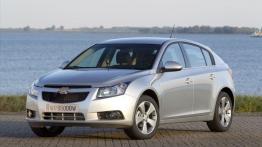 Chevrolet Cruze hatchback ECO-TEC - widok z przodu