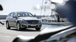 Mercedes klasy R 2011 - widok z przodu