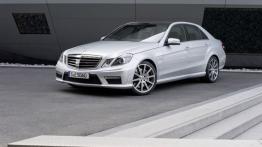 Mercedes Klasa E W212 Limuzyna 350 CDI BlueEFFICIENCY 265KM 195kW 2011-2012